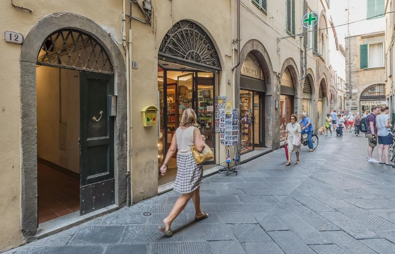 Apartment Appartamento San Michele Lucca Italy
